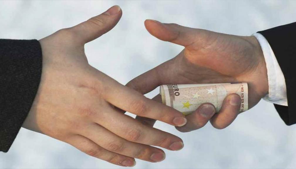 Rüşvet Operasyonunda 3 Kamu Görevlisi Gözaltına Alındı 1 Kamu Rüşvet