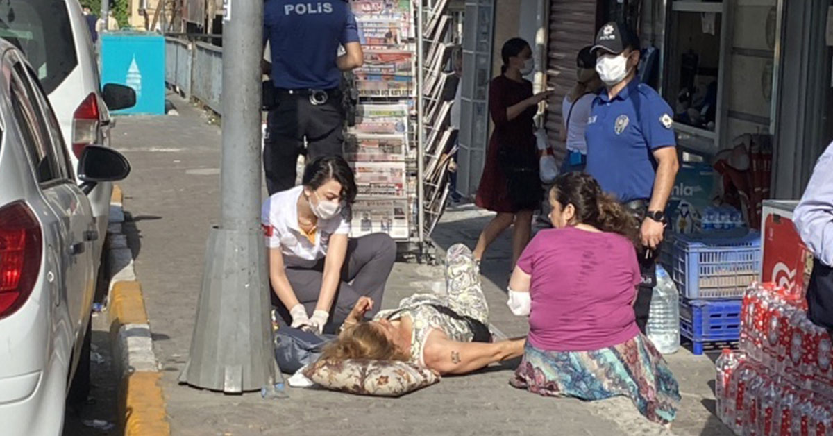 Şehrin Ortasında Sevgilisine Kurşun Yağdırdı 1 kadina siddet