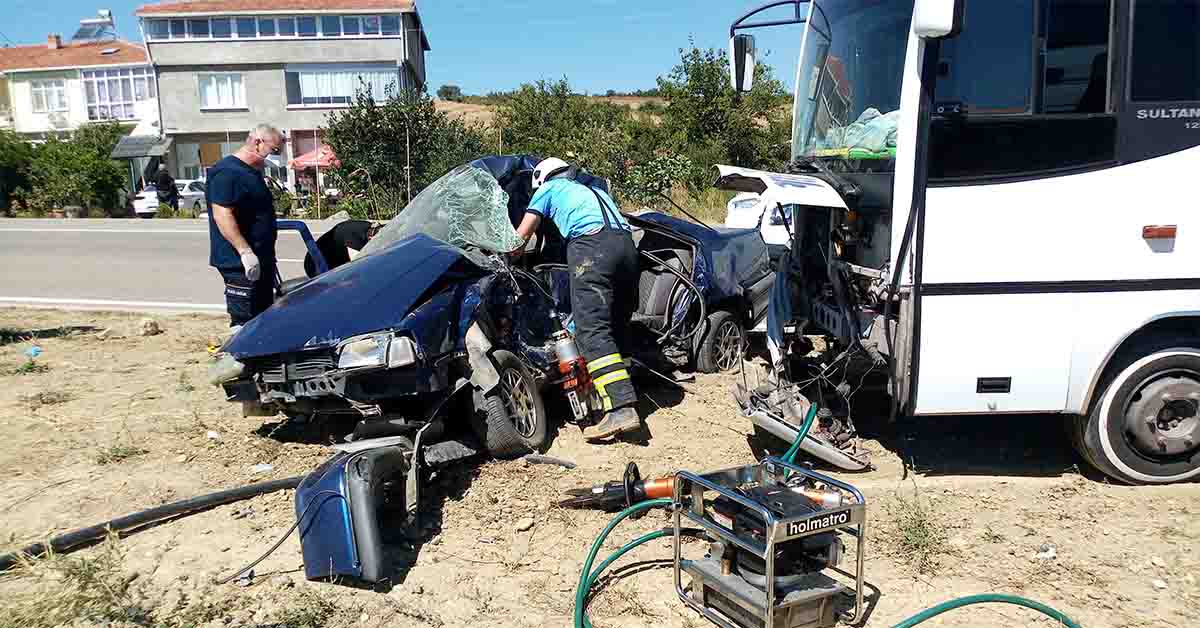 Feci kaza yaşlı çifti hayattan kopardı 1 AW101677 03