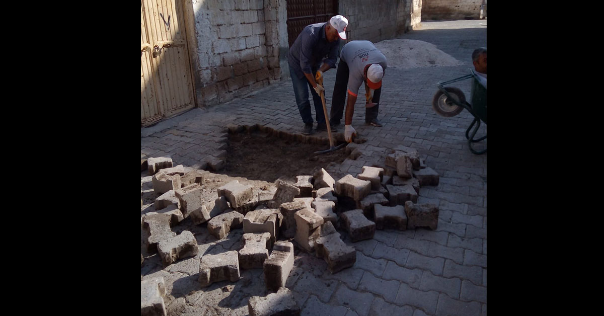 Ceylanpınar'ın Bozuk Yolları Onarılıyor 1 Ceylanpınar Belediyesi