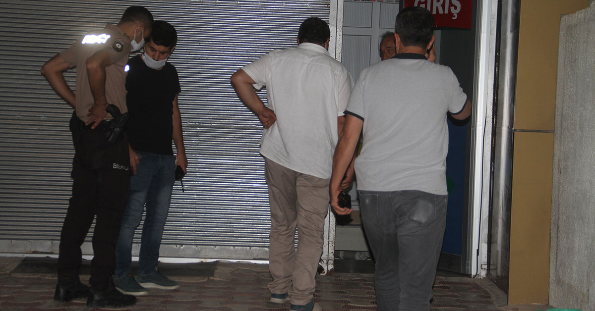 Gürültü Yapılıyor Dedikleri İş Yerine Silahlı Saldırı! 1 silahli saldiri