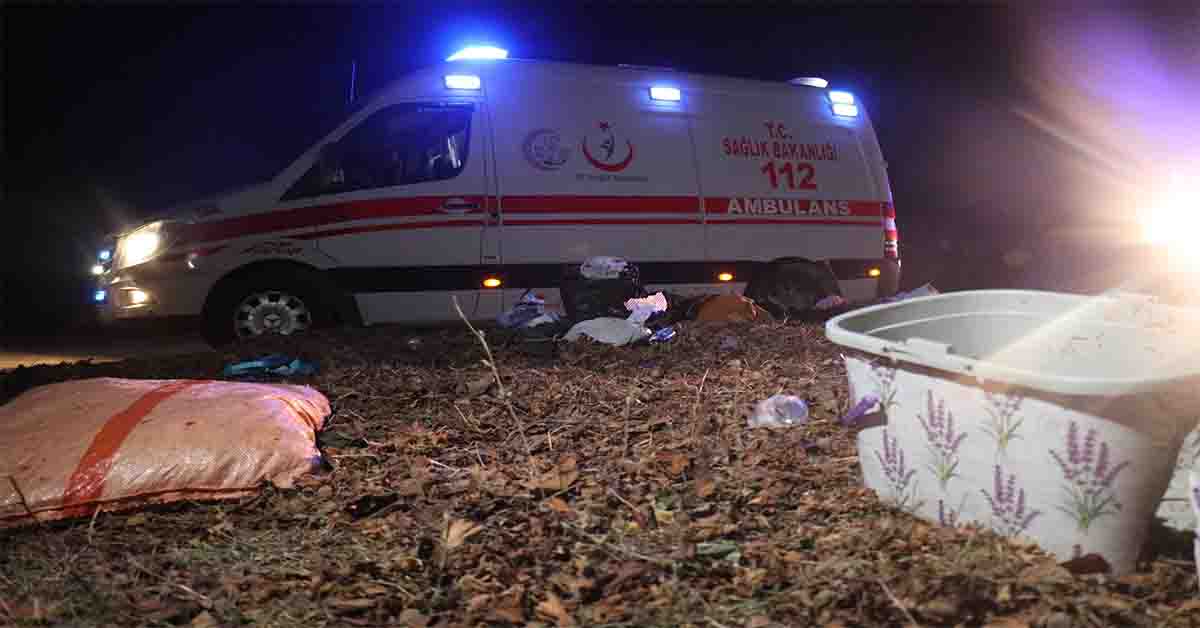 Tarım işçilerini taşıyan traktör devrildi: 21 yaralı 1 AW109697 06