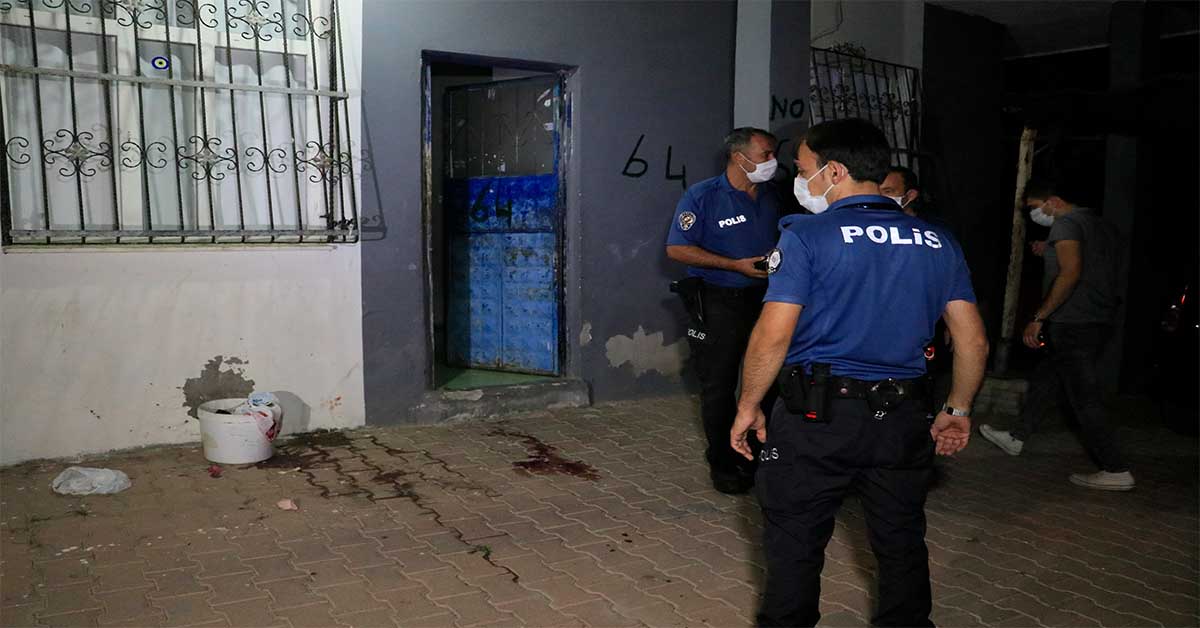 Dini nikahlı karısını pompalı tüfekle vurdu 1 Dini nikahlı karısını pompalı tüfekle vurdu