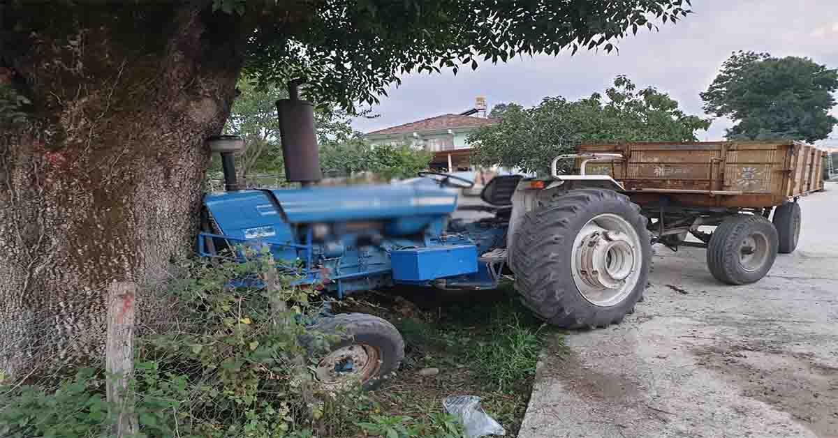 Traktörüyle seyir halindeyken hayatını kaybetti 1 Traktörüyle seyir halindeyken hayatını kaybetti