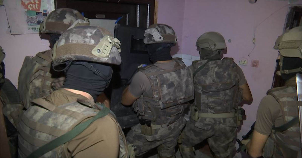 afak vakti zehir tacirlerine film gibi operasyon kamerada