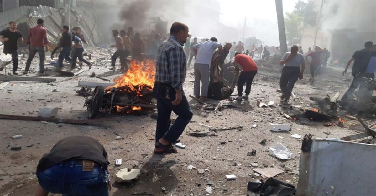 Bomba yüklü araç patladı : 15 ölü 1 süriyede bomba yüklü araç patladı
