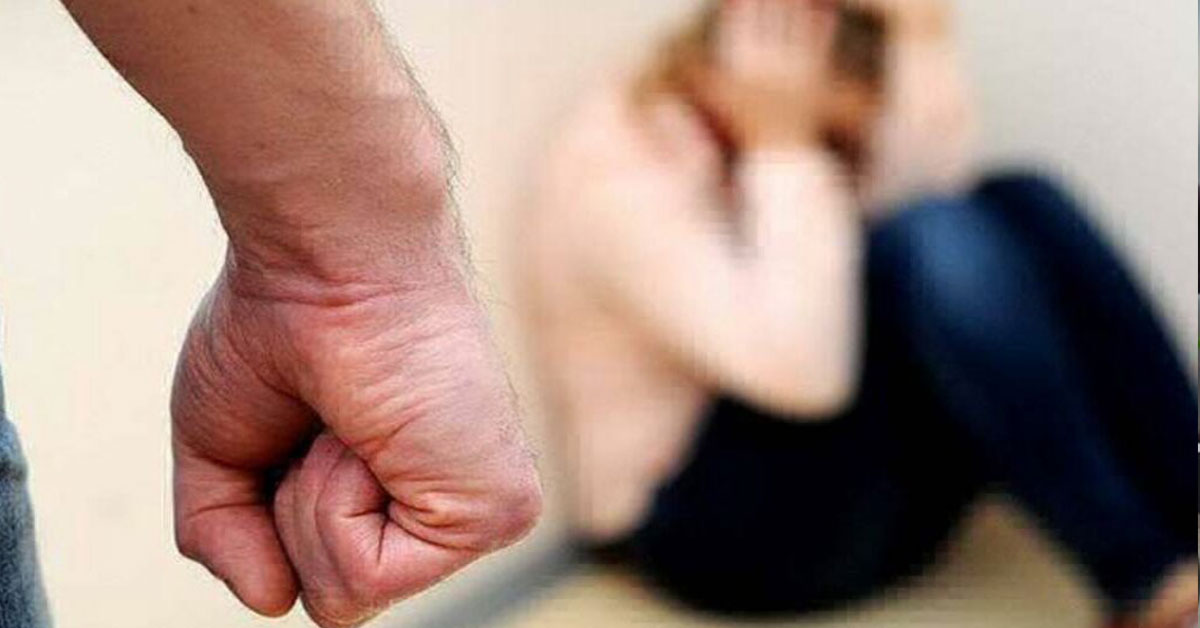 Neden Sadece İş Yerindeki Erkekle Senin Testin Pozitif 1 Eşinin Eline 2 Kurşun Verdi