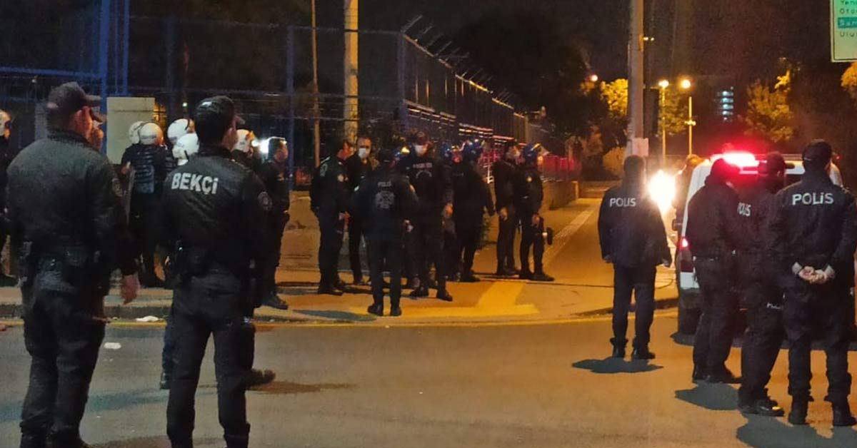 Hastaneye Silahlı Baskın! 20 Gözaltı 1 Hastaneye Silahlı Baskın