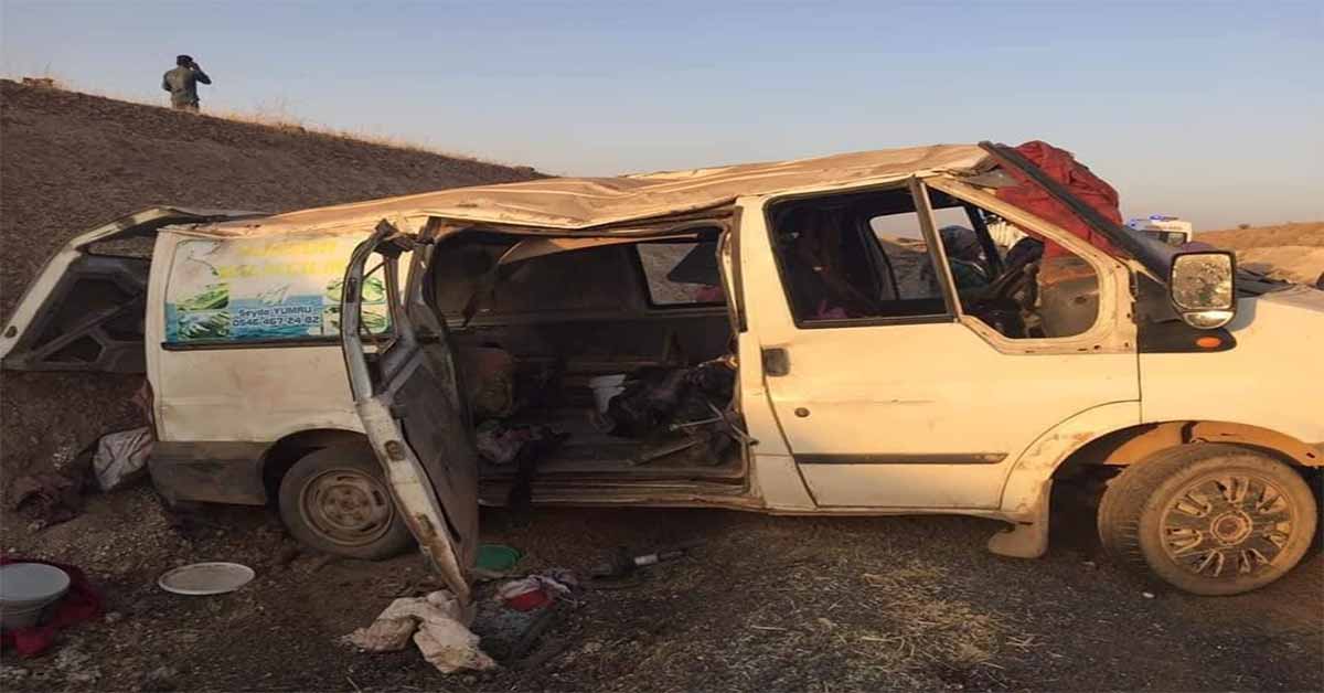 Şanlıurfa'da minibüs devrildi: 1 ölü, 11 yaralı 1 urfa tarım işçileri