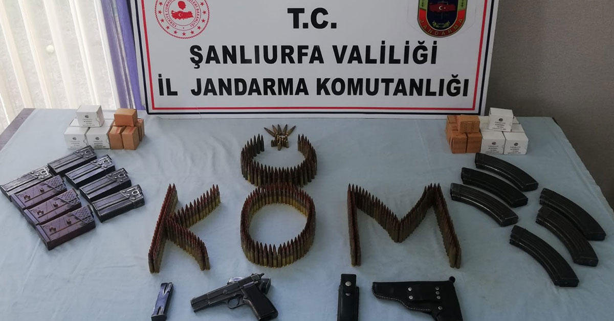 Urfa’da Çok Sayıdıa mermi, tabanca, ele geçirildi 1 Şanlıurfa Jandarması