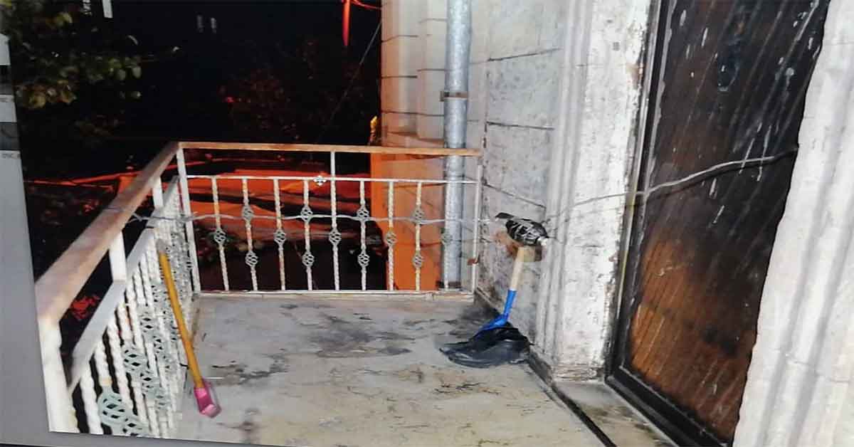 Eşinin evinin önüne bomba düzeneği kurdu