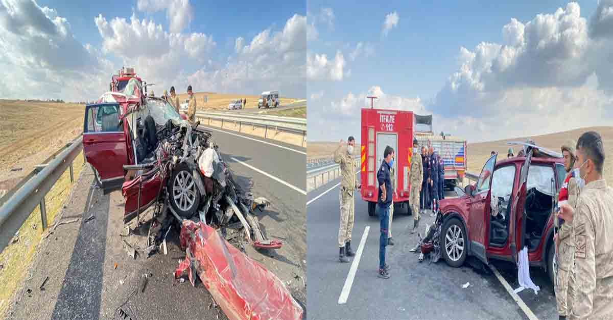 Urfa'da Lüks araç tıra arkadan çarptı: 4 yaralı