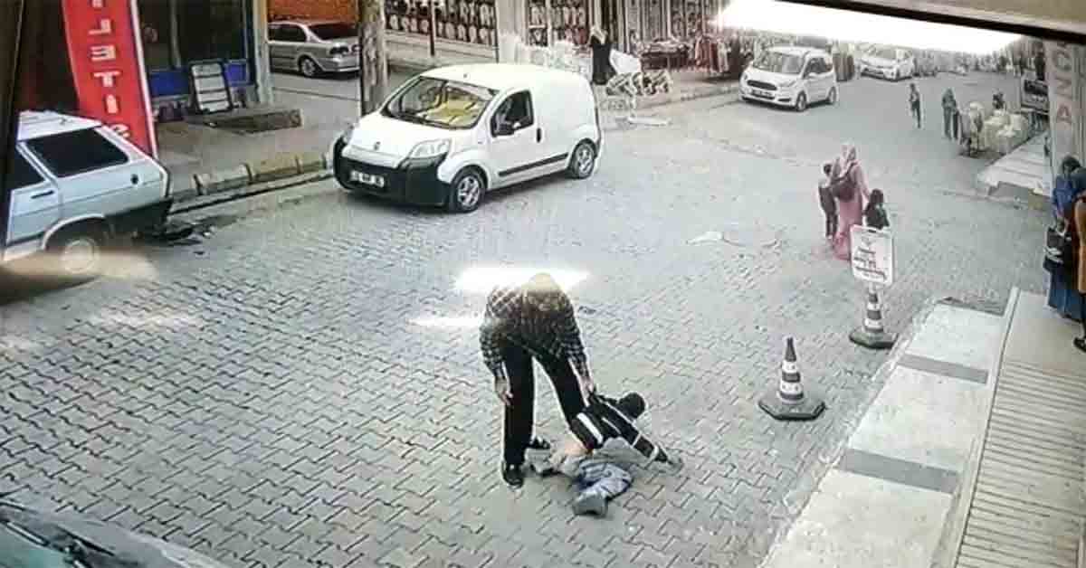 Şanlıurfa'da Çocuğu kaldırıp yere vurdu