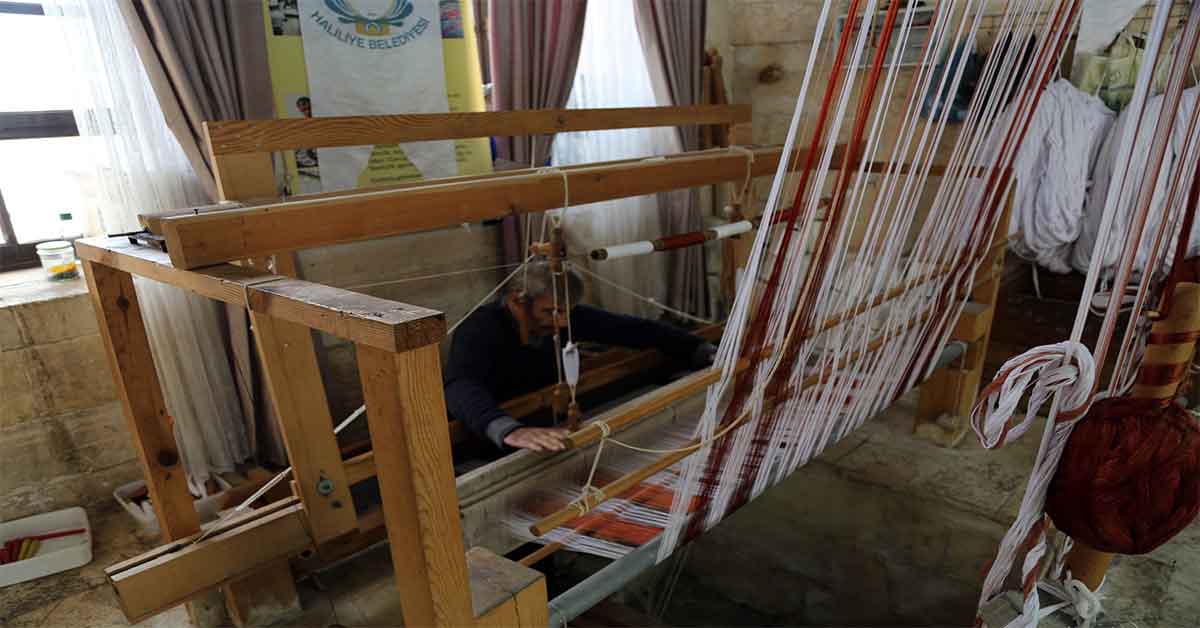 Urfa'da Çulhacılık şehirde hayat buluyor