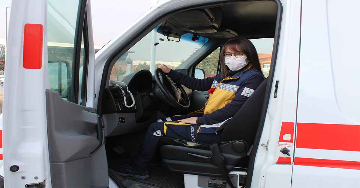 112'nin kadın ambulans sürücüleri