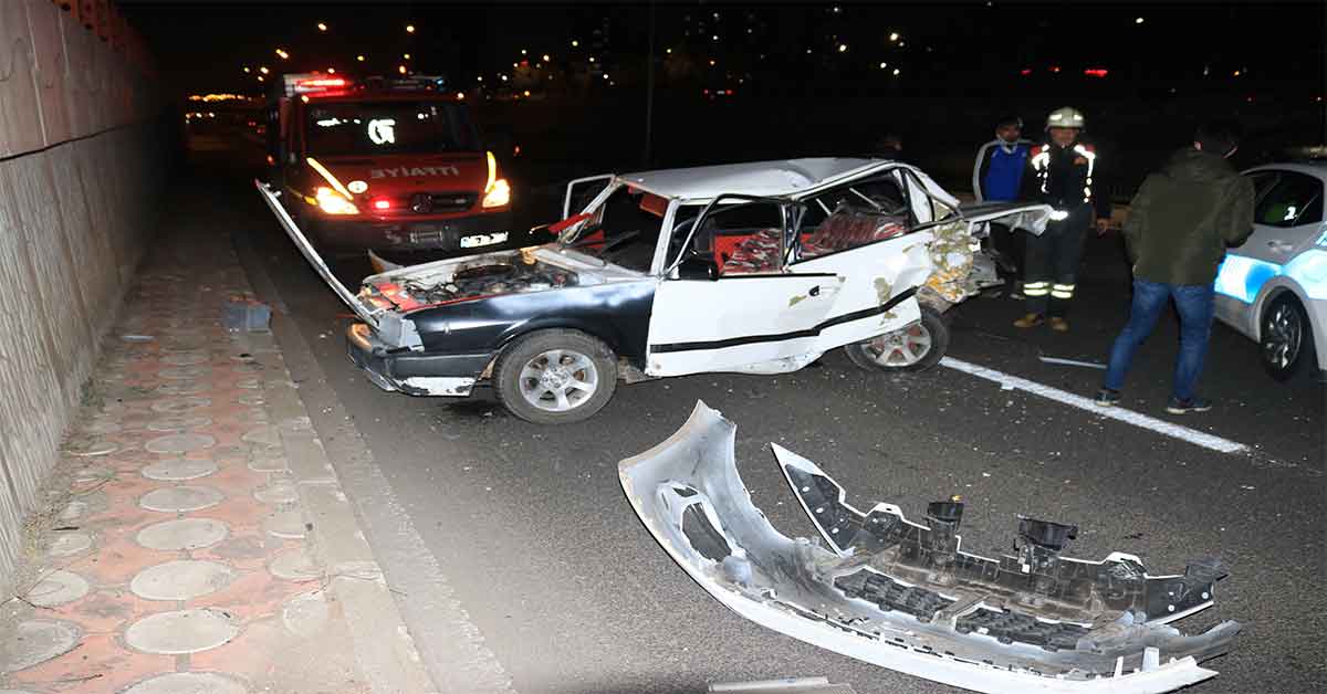 Diyarbakır- Şanlıurfa Yolunda kazaya giden polise otomobil çarptı