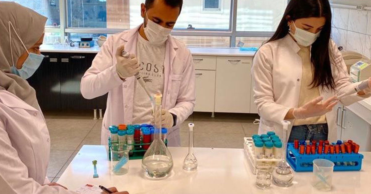 HRÜ vişne atıklarından protein barı üretecek 2 Harran üniversitesi