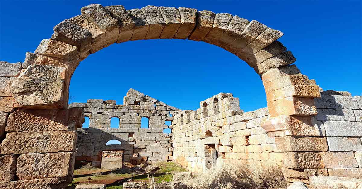 Urfa'da Bin 500 yıllık Nuhrut Kilisesi restore edilmeyi bekliyor