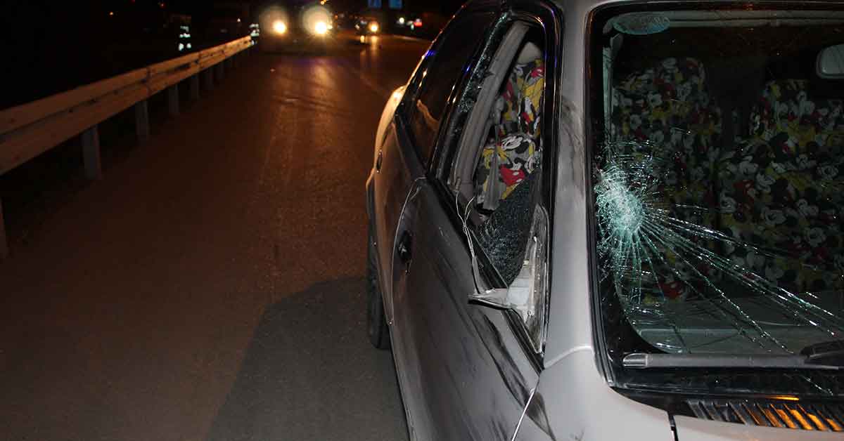 Karşıya Geçmek İsteyen Kamyon Şoförünü Ezdi 2 Şoför Kaza
