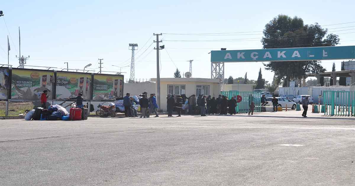 Şanlıurfa Sınır hattında güneşin tadını çıkardılar 1 Şanlıurfa Sınır hattında güneşin tadını çıkardılar