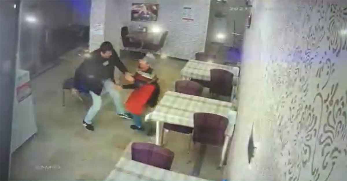 İndirim alamayınca, işletmeciyi bıçaklayarak öldürdü