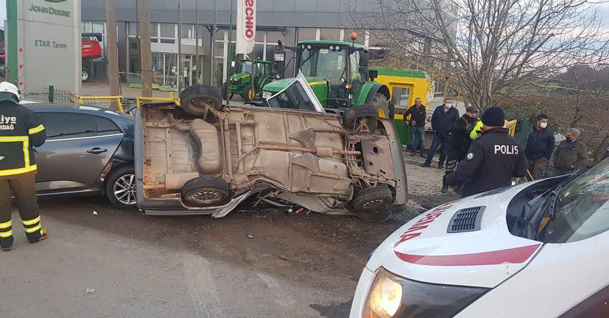 Feci kaza: 1 ölü, 1 yaralı 1 Feci kaza: 1 ölü, 1 yaralı
