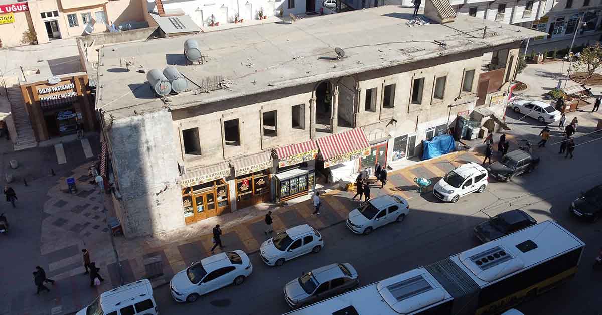 Şanlıurfa'nın göbeğindeki tarihi konak restore ediliyor