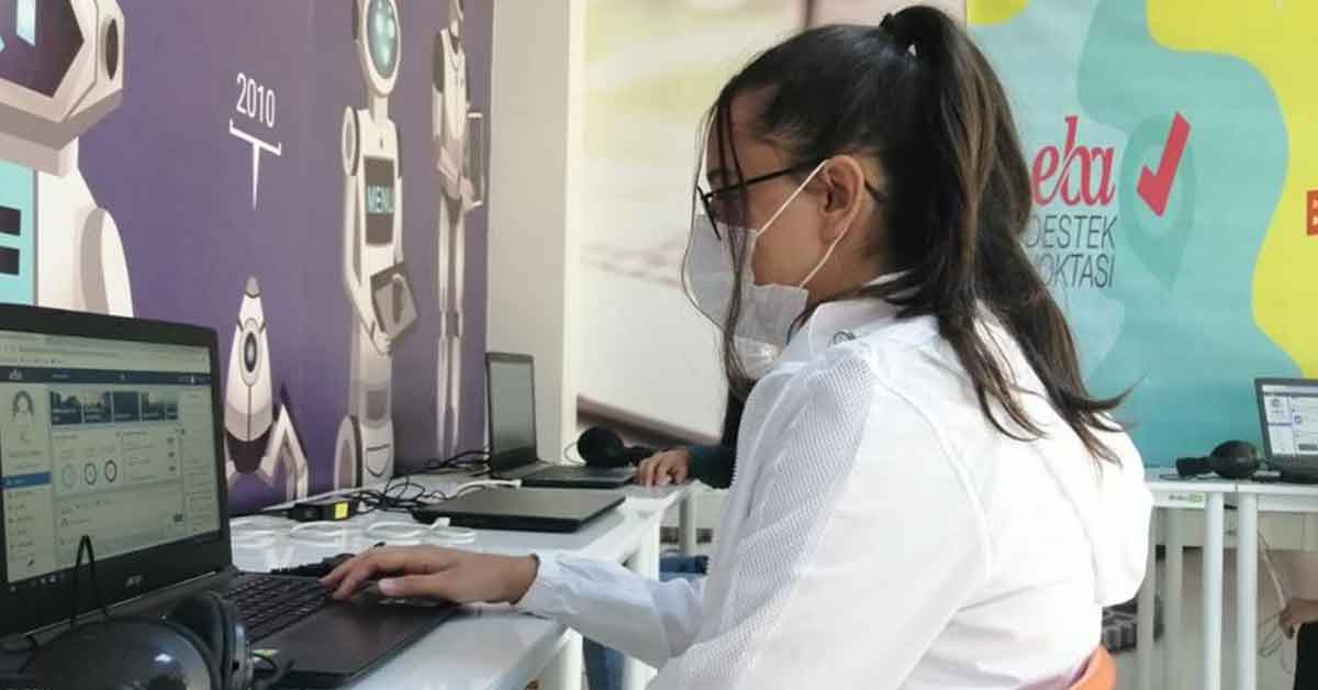 Urfa dahil 4 ile 48 bin adet tablet bilgisayar öğrencilere ulaşıyor 2 Urfa dahil 4 ile 48 bin adet tablet geliyor