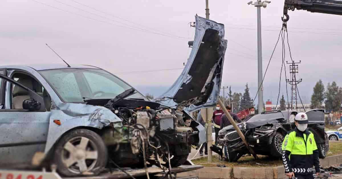 Feci kaza baba oğlu hayattan kopardı: 2 ölü, 3 yaralı
