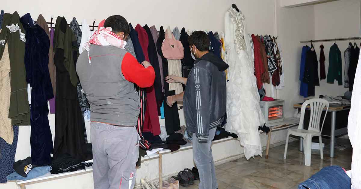 Karaköprü'de "İhtiyacın Varsa Al yoksa As" Projesi 1 Karaköprü
