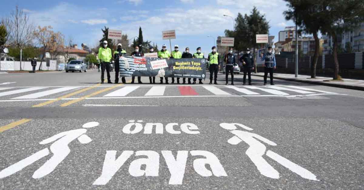 Siverek’te 'kırmızı çizgi' etkinliği 1 kırmızı çizgi