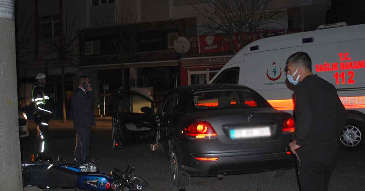 Trafik kazası: 2 yaralı 1 Trafik kazası: 2 yaralı