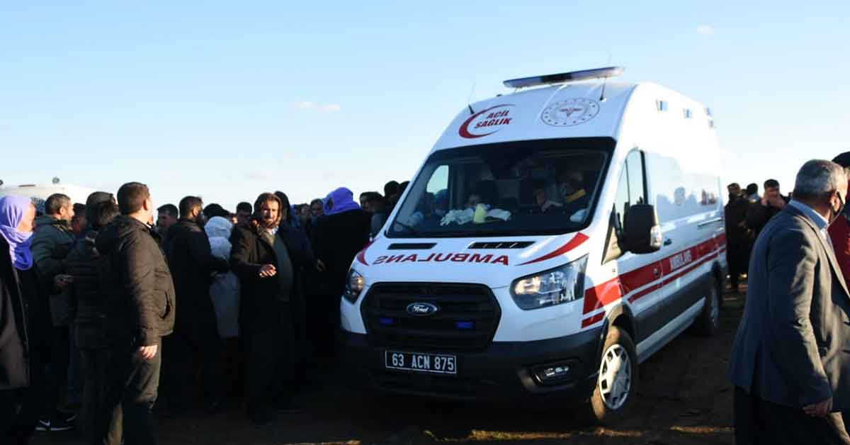 Şanlıurfa'da Gölette kaybolan gençlerden biri bulundu 3 Şanlıurfa'da Gölette kaybolan gençlerden biri bulundu