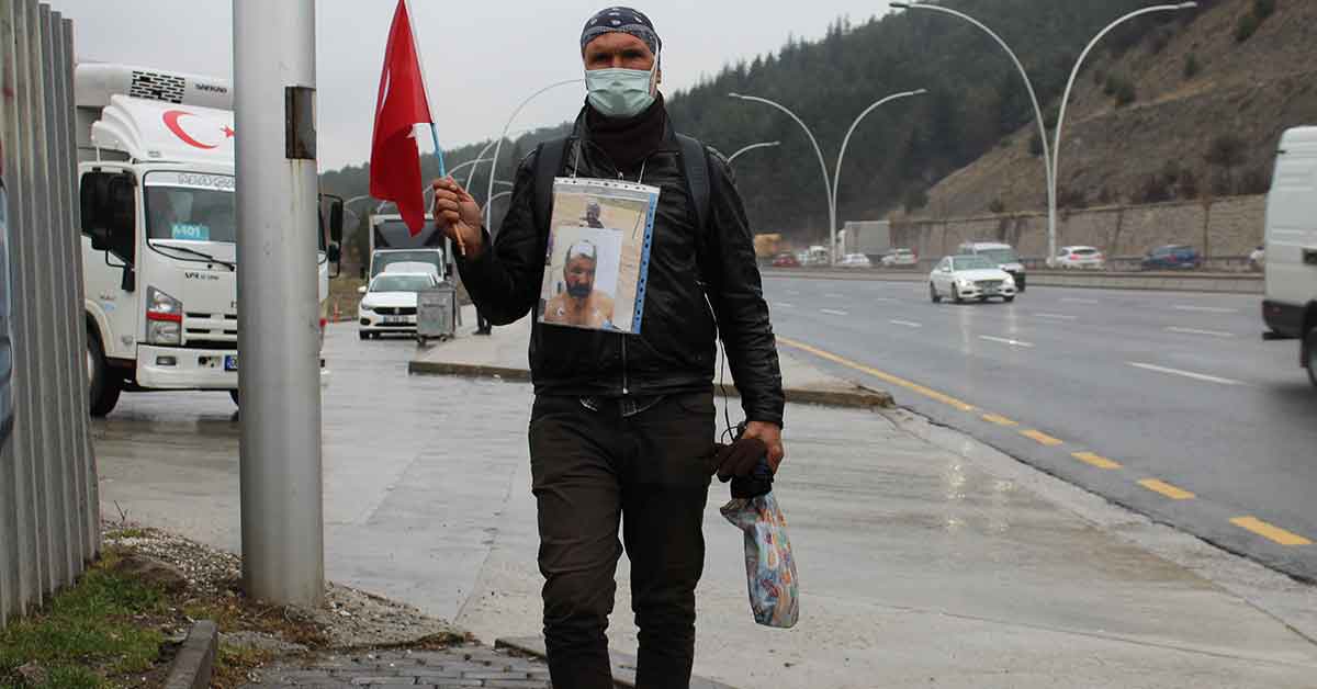 Şanlıurfa'da öldürülen kardeşi için Adalet yürüşü