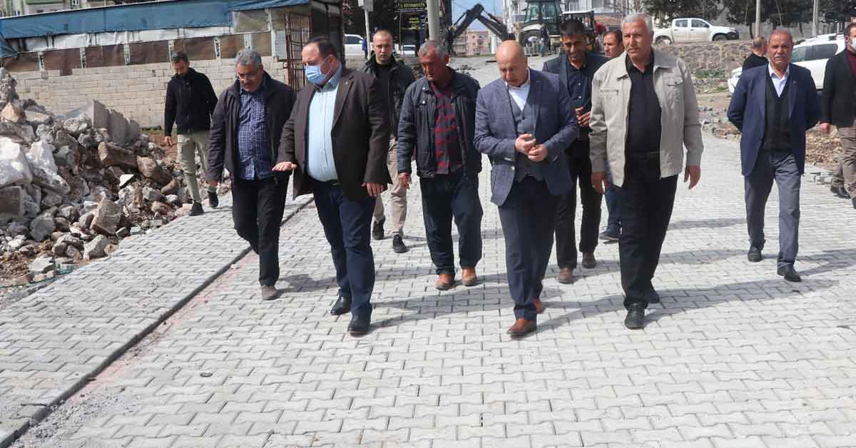 Viranşehir Belediyesi'nden parke taşı calışması 1 Viranşehir Belediyesi'nden parke taşı calışması