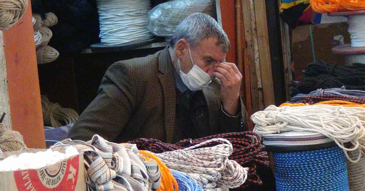 Urfa'da 50 yıllık kendir ustası zamana direniyor