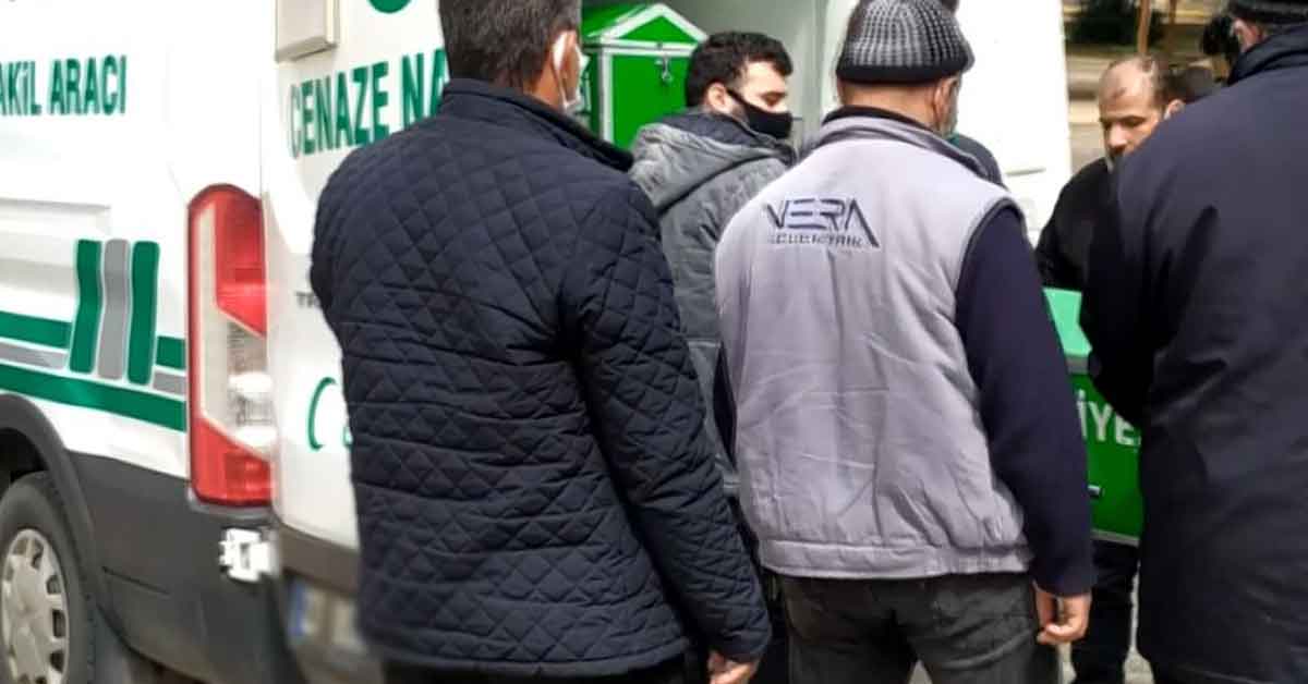 Balkondan düşen 4 yaşındaki çocuk hayatını kaybetti