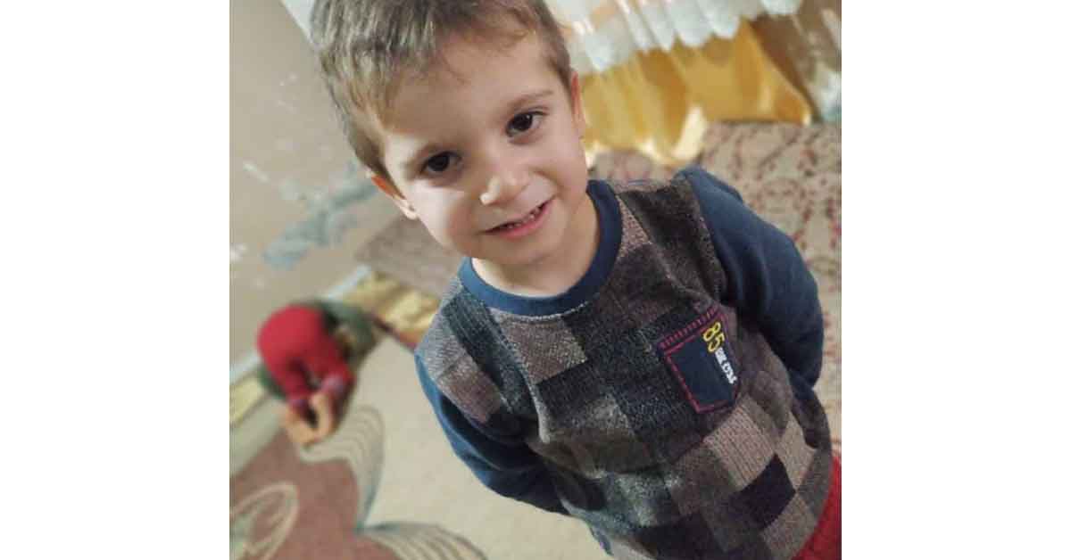 Balkondan düşen 4 yaşındaki çocuk hayatını kaybetti