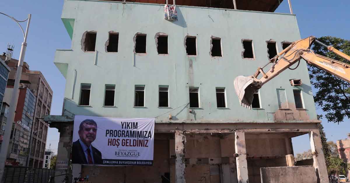 Kızılay meydan projesinde son engel yıkıldı