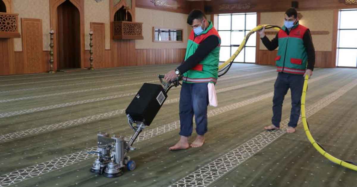 Karaköprü'deki Camilerde Ramazan Hazırlığı Başladı 1 cami temizlik