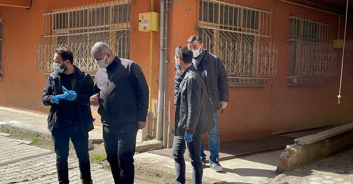 Çocuğunu göremeyince kalbine sıktı 1 Çocuğunu göremeyince kalbine sıktı