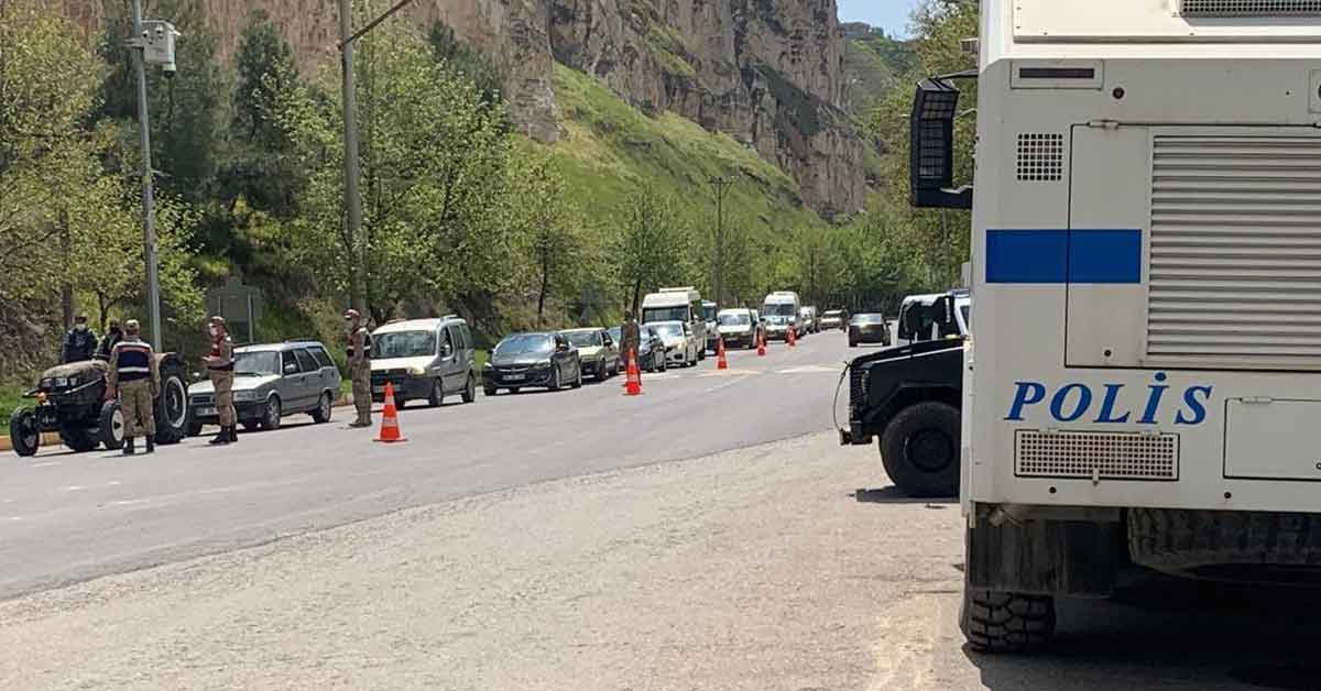 Şanlıurfa'da Abdullah Öcalan'ın doğum günü alarmı 2 Şanlıurfa'da Abdullah Öcalan'ın doğum günü alarmı