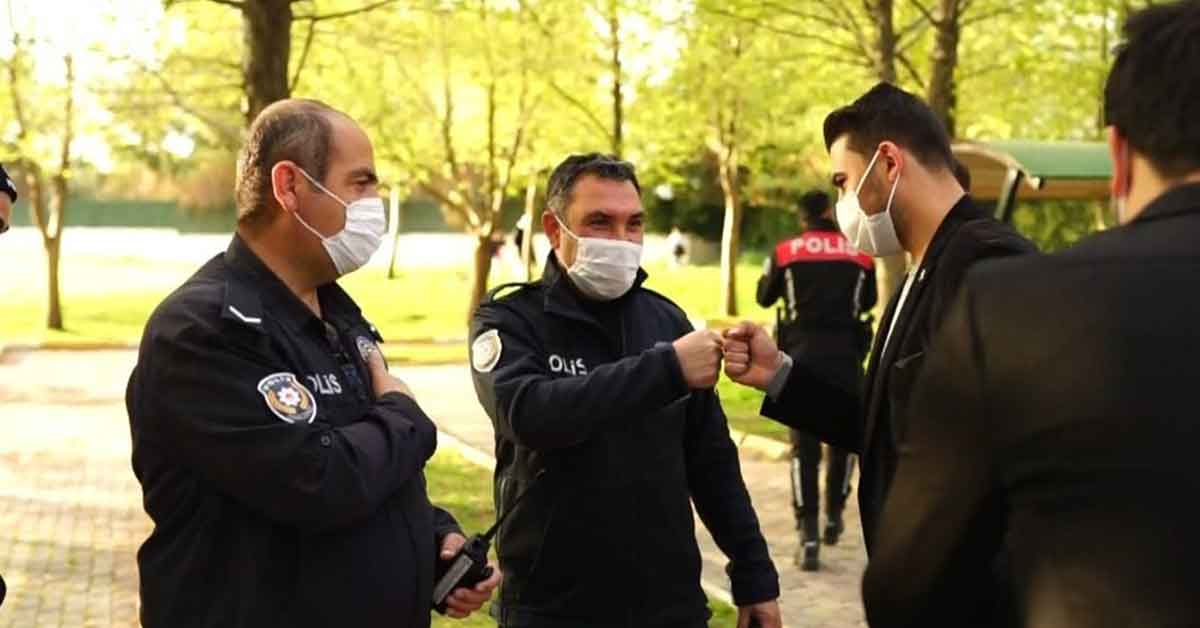 Şanlıurfa'da Görev başındaki polislere sürpriz