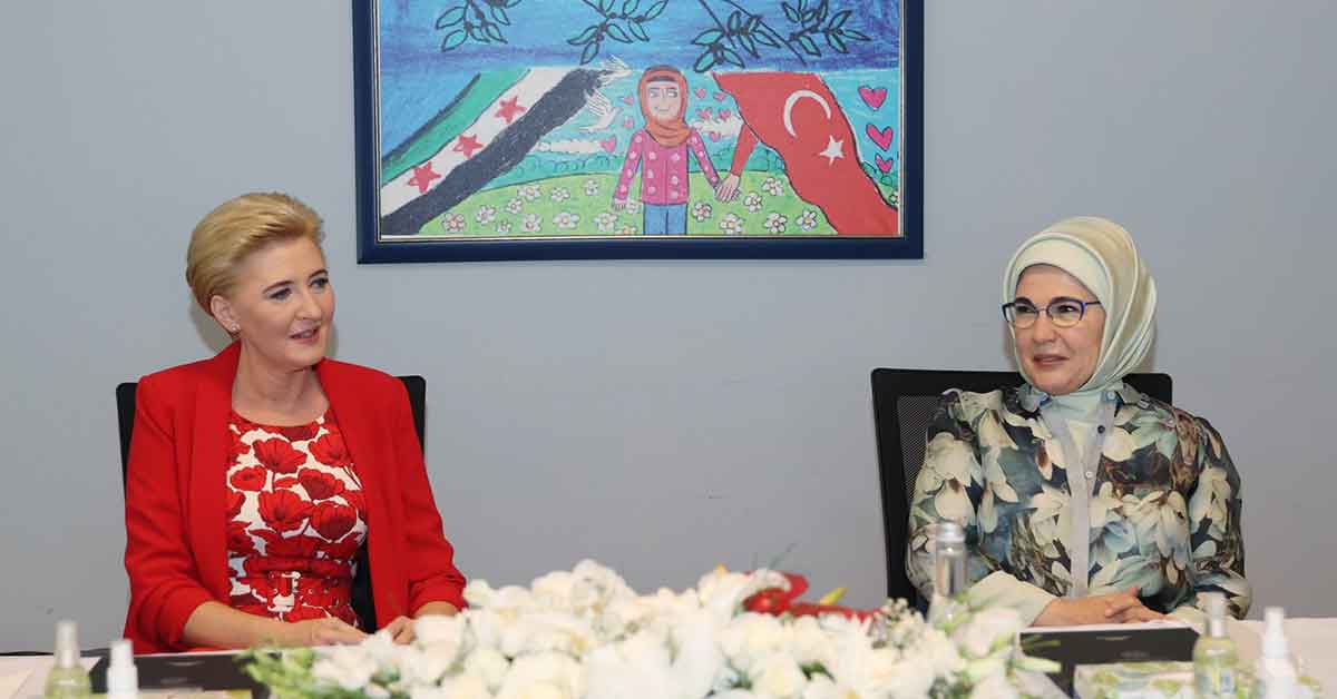 Emine Erdoğan PİKTES Ofisini Ziyaret Etti 1 erdogan piktes