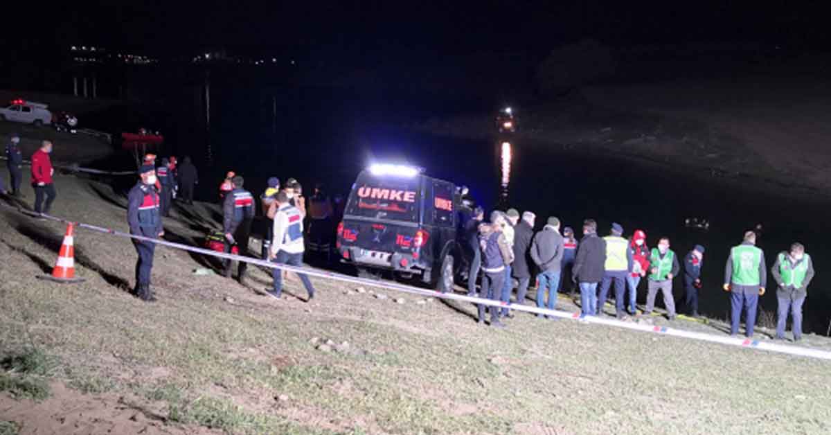 Serinlemek için gölete giren 2 çocuk boğularak öldü