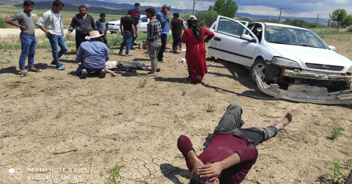 Urfalı Vatandaşlar Eskişehir'de Kaza Yaptı 1 kaza urfa 1 2
