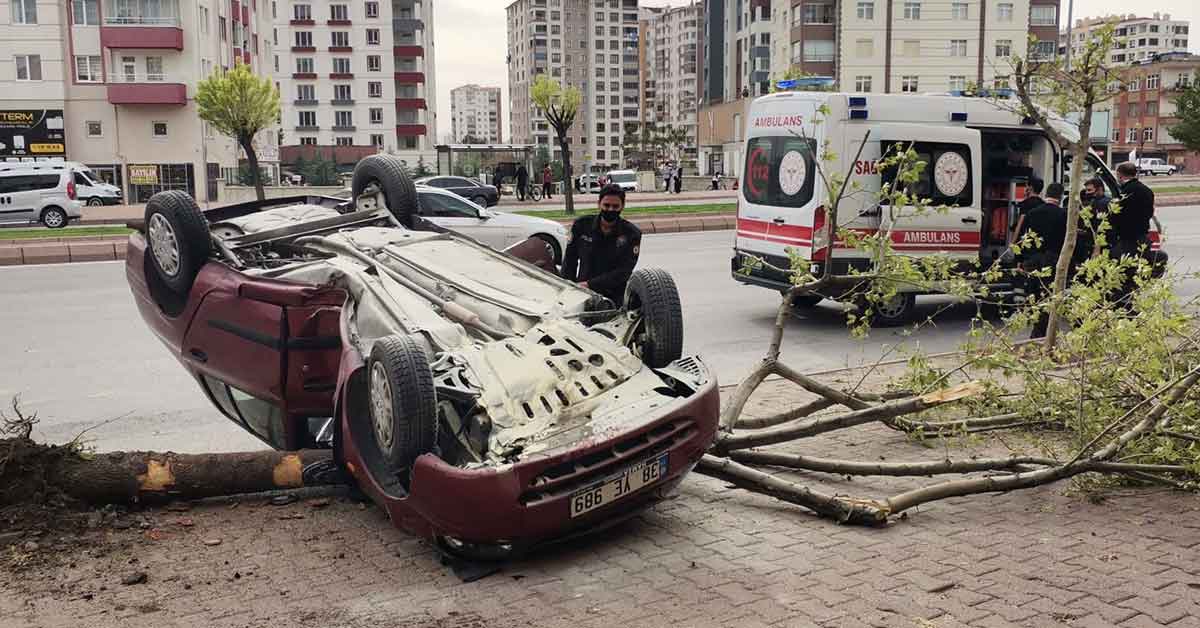 Otomobil ters döndü: 1 Yaralı