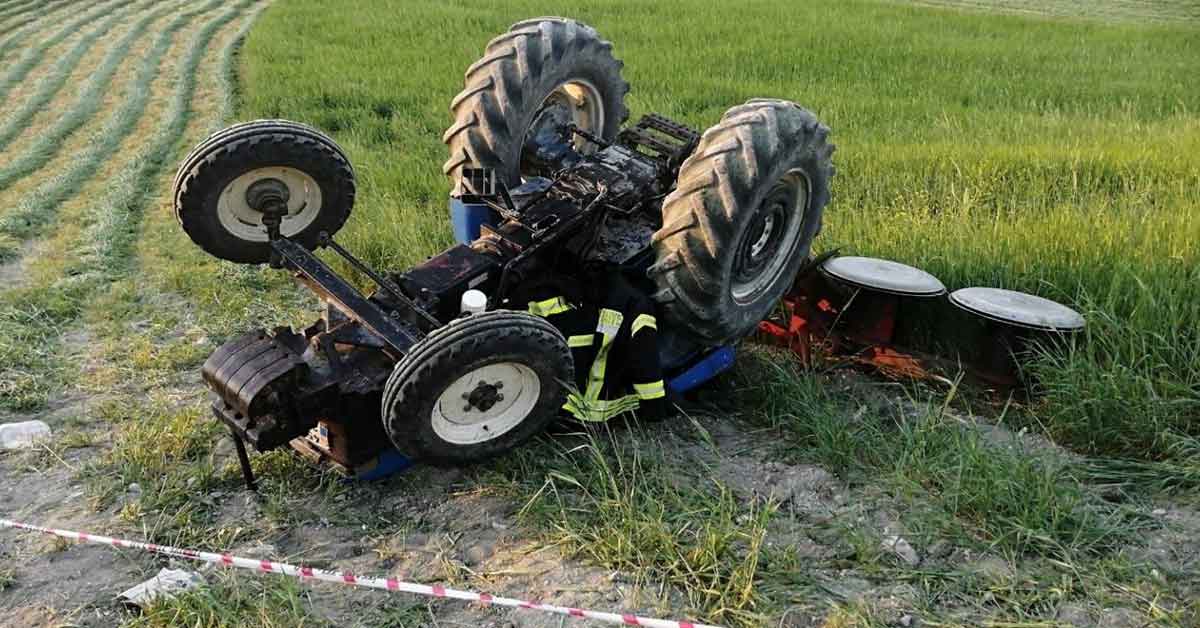 Şanlıurfa'da Traktör Devrildi! 1 Yaralı 1 Traktör devrildi: 1 ölü