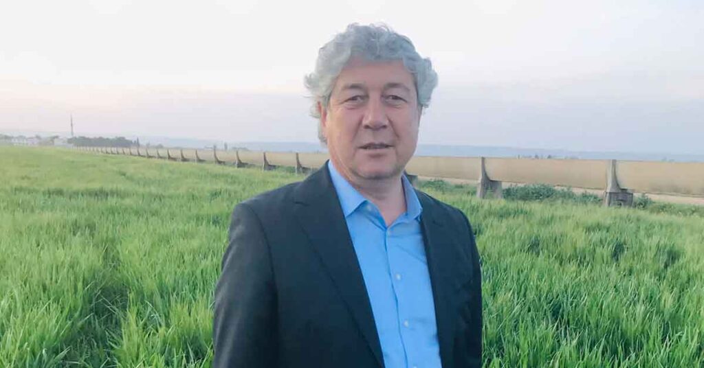 Melik: Urfa’da Çiftçilerin yüzde 48’i Üretimi Bıraktı 1 Urfa ZMO Başkanı Arpa ve Buğday maliyetlerini açıkladı