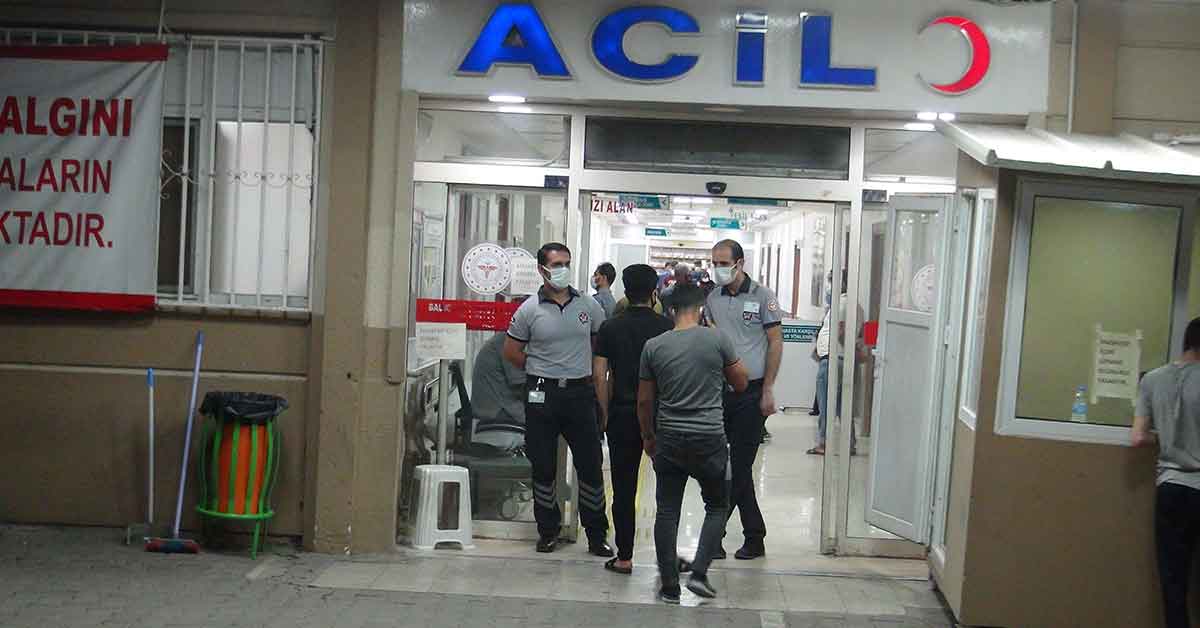 Şanlıurfa’da laf atma kavgasında kan aktı: 1 ölü 8 Şanlıurfa’da laf atma kavgasında kan aktı: 1 ölü